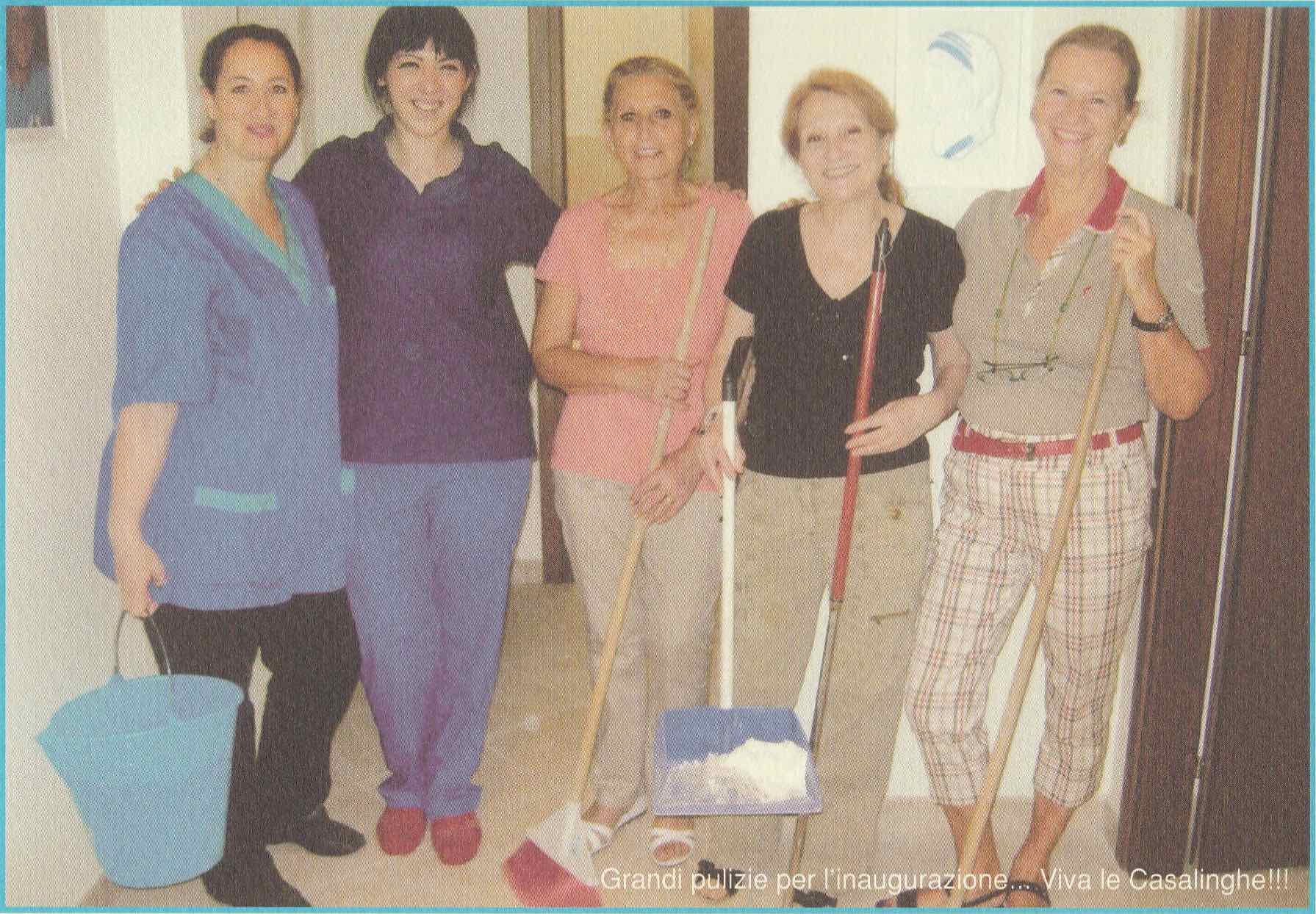 Lavori di pulizia del centro di accoglienza Grandi pulizie del centro di accoglienza